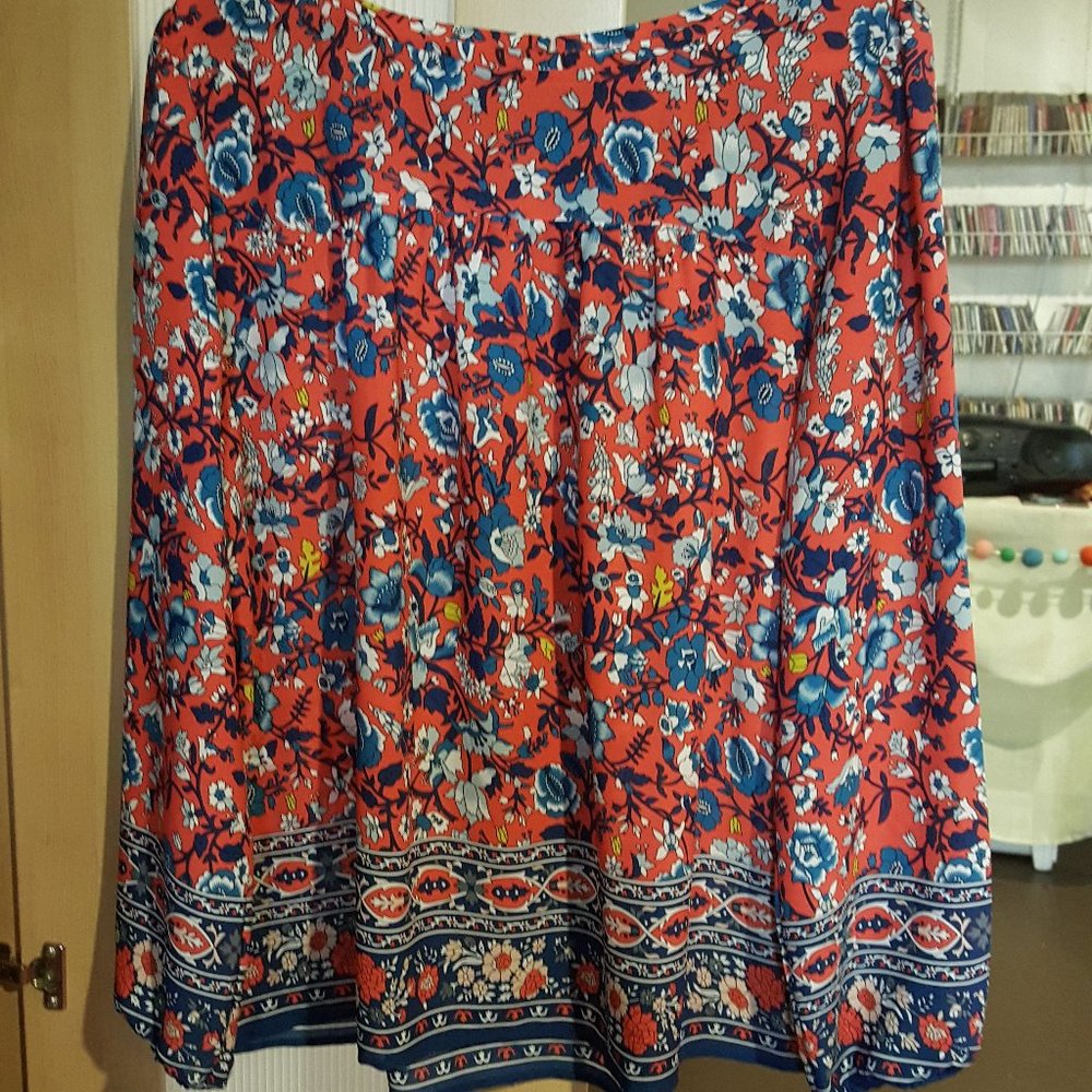 LOFT Floral Pop-Over Blouse